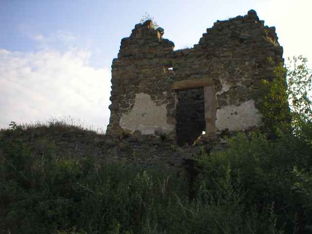 �ari�sk� hrad, detail kamenn�ho p�ekladu