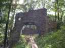 Nov hrad u Hanuovic, brna