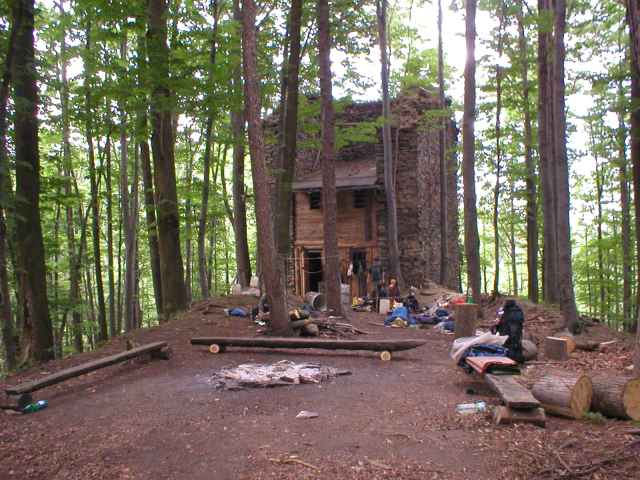 ba�ta s velk�m ohni�t�m