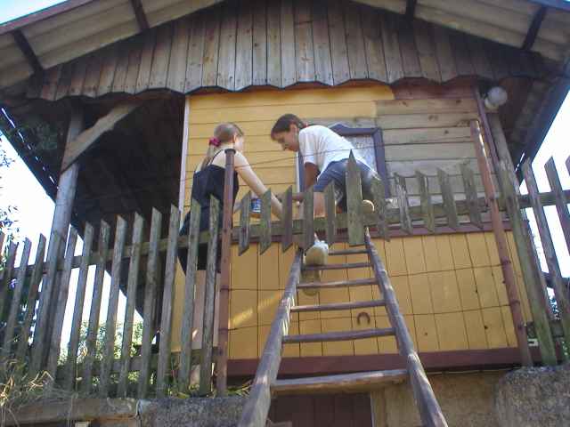 Dana a Zdena nat�raj�c�