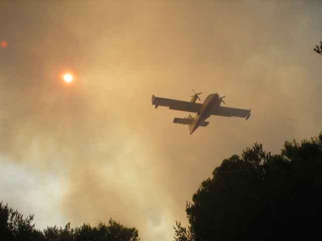 takhle vypadalo slunce skrz kou�