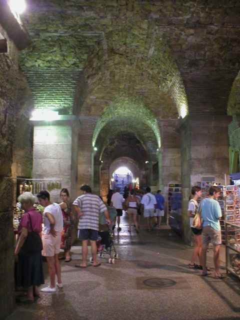Split, podzem� Diokleci�nova pal�ce